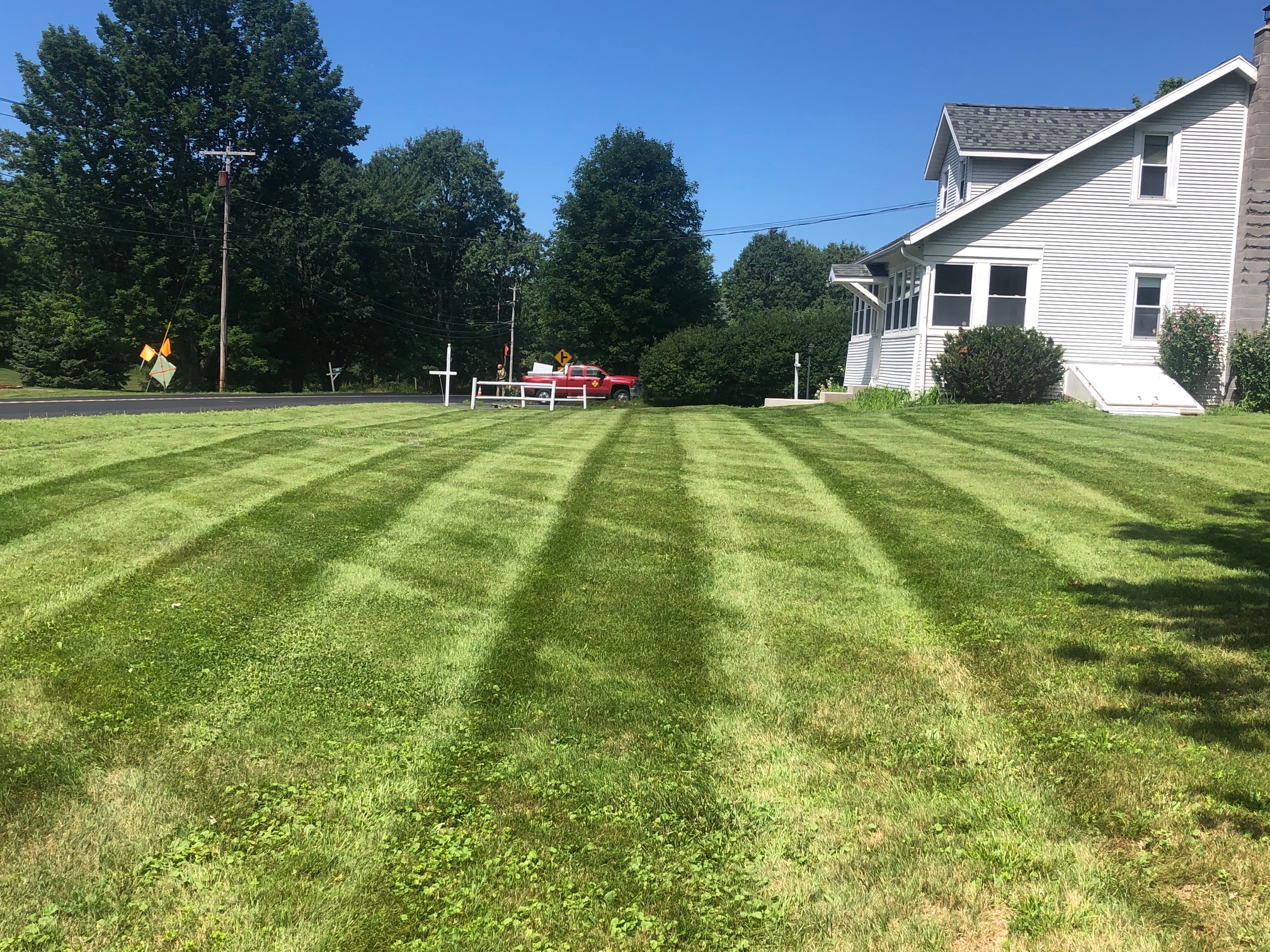 Lawn Care project photo 06